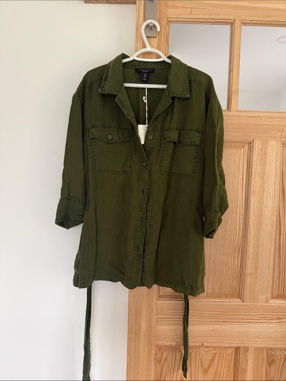 Tahari 100% Linen Olive Green Utility Jacket with Chest Pockets